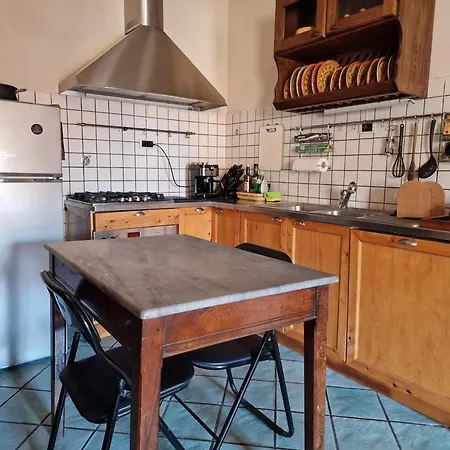 Il Giglio Apartment Pistoia